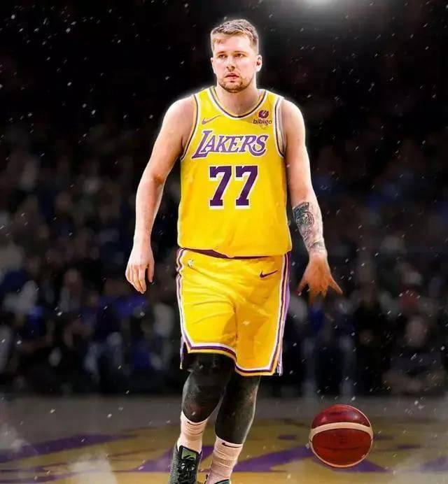 app下载-东契奇在热火比赛中领先优势明显，表现优异引发热议！观众掌声雷动的简单介绍