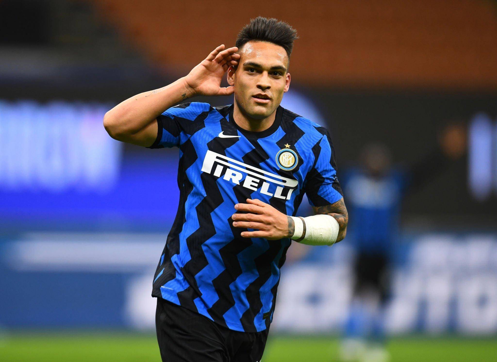 登录入口-阿贾克斯围绕欧冠更衣室发声风云突变摩纳哥集结日调整名单，连对手都承认：里尔队长鼓劲备战欧冠(罗马考虑签回伊巴涅斯)